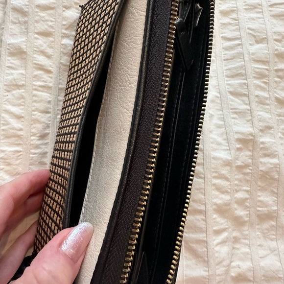 Fossil Wallet - Picture 5 of 6